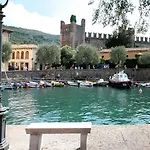 Gli Oleandri Feriehus Torri Del Benaco