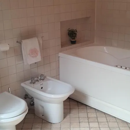 Vakantiehuis Gli Oleandri Torri Del Benaco