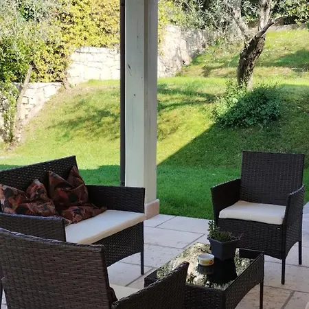 Gli Oleandri Torri Del Benaco