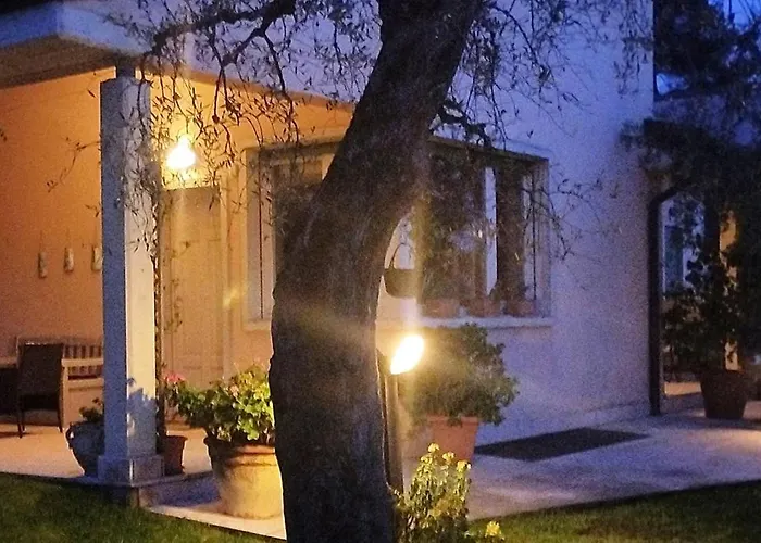 Gli Oleandri Holiday home Torri Del Benaco